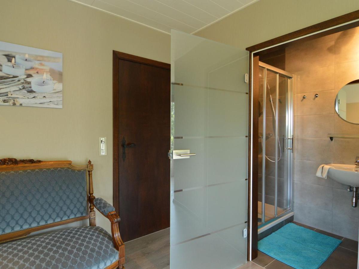 Elegant Villa In Stavelot With Fitness Playroom Екстериор снимка