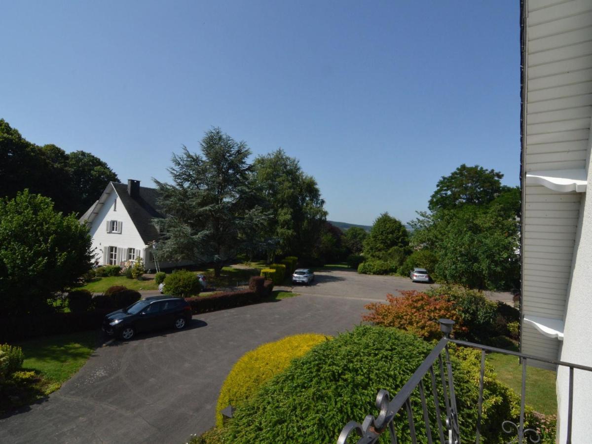 Elegant Villa In Stavelot With Fitness Playroom Екстериор снимка
